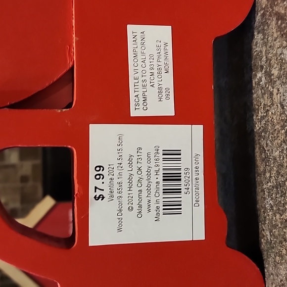 Valentines Day decor - Picture 9 of 13